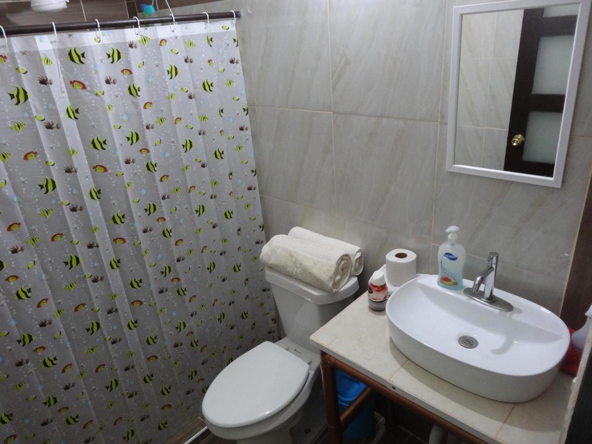 Habitaciones-Comodas-Aire-Wifi-Tv-Cerca De Playa-!!Excelente Precio II Manzanillo Exterior foto